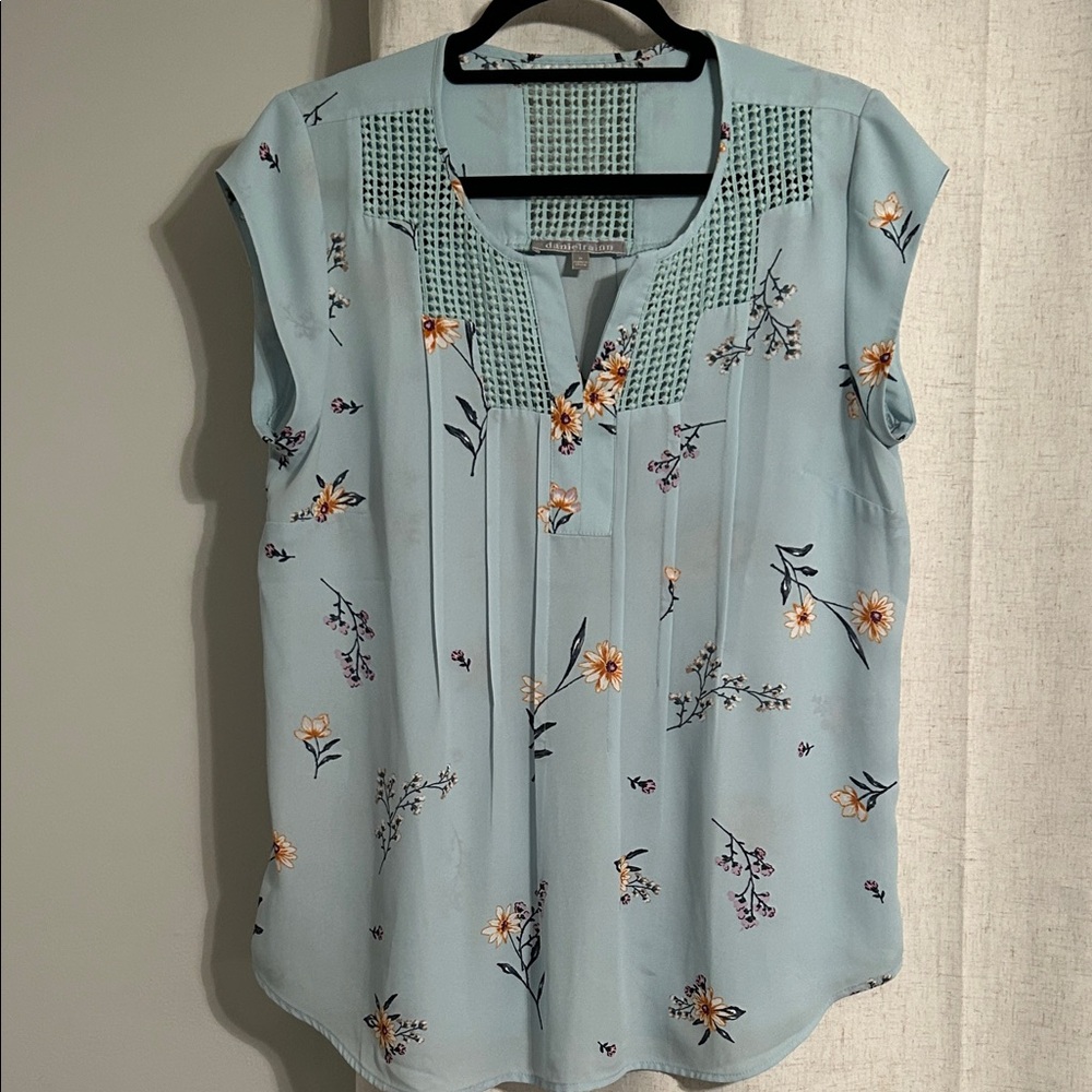 Daniel Rainn Floral Blouse - Soft Blue/Green